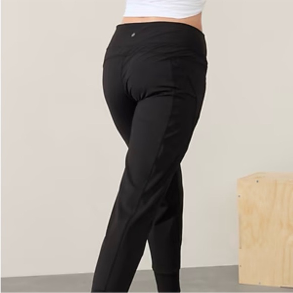 Athleta Rainer Jogger NWT - Picture 3 of 5